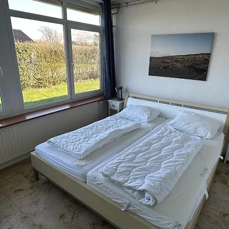 Holiday home Zandloper 22 *